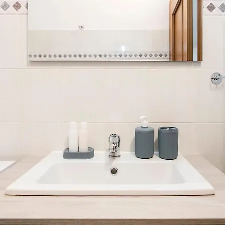 Exclusive A Pochi Passi Dal Centro רומא