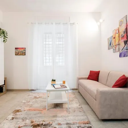 Exclusive A Pochi Passi Dal Centro Апартаменты